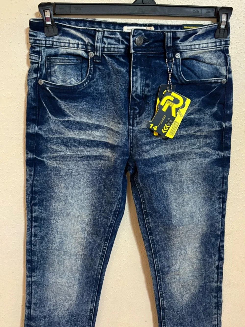 Boys  Washed Blue Jeans - Classic Slim Fit